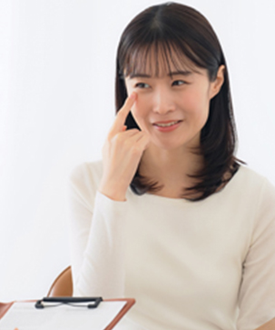 When You Should Consider Surgery for Eyebags - Blog Thumbnail